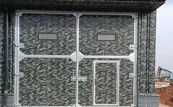 海西工业平开门